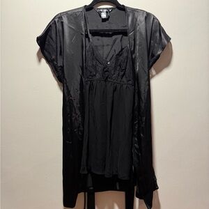 Ambrielle Black Chemise and Robe Set